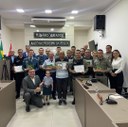Câmara Municipal de Acari homenageia policiais civis e militares pelo Dia do Soldado